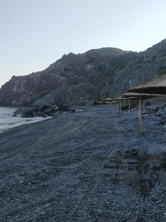 Sfinias Apartments Καλοί Λιμένες Εξωτερικό φωτογραφία