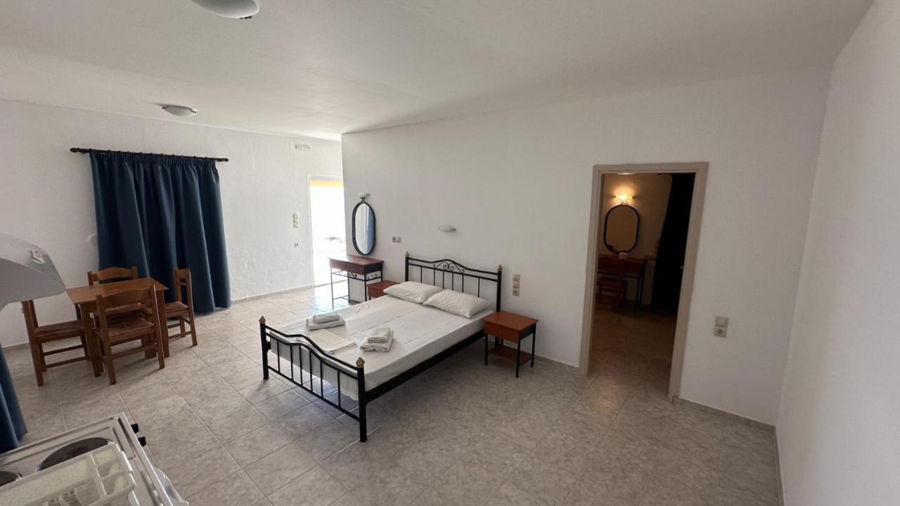 Sfinias Apartments Καλοί Λιμένες Εξωτερικό φωτογραφία