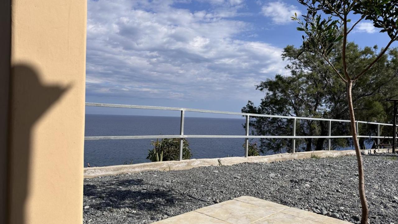 Sfinias Apartments Καλοί Λιμένες Εξωτερικό φωτογραφία
