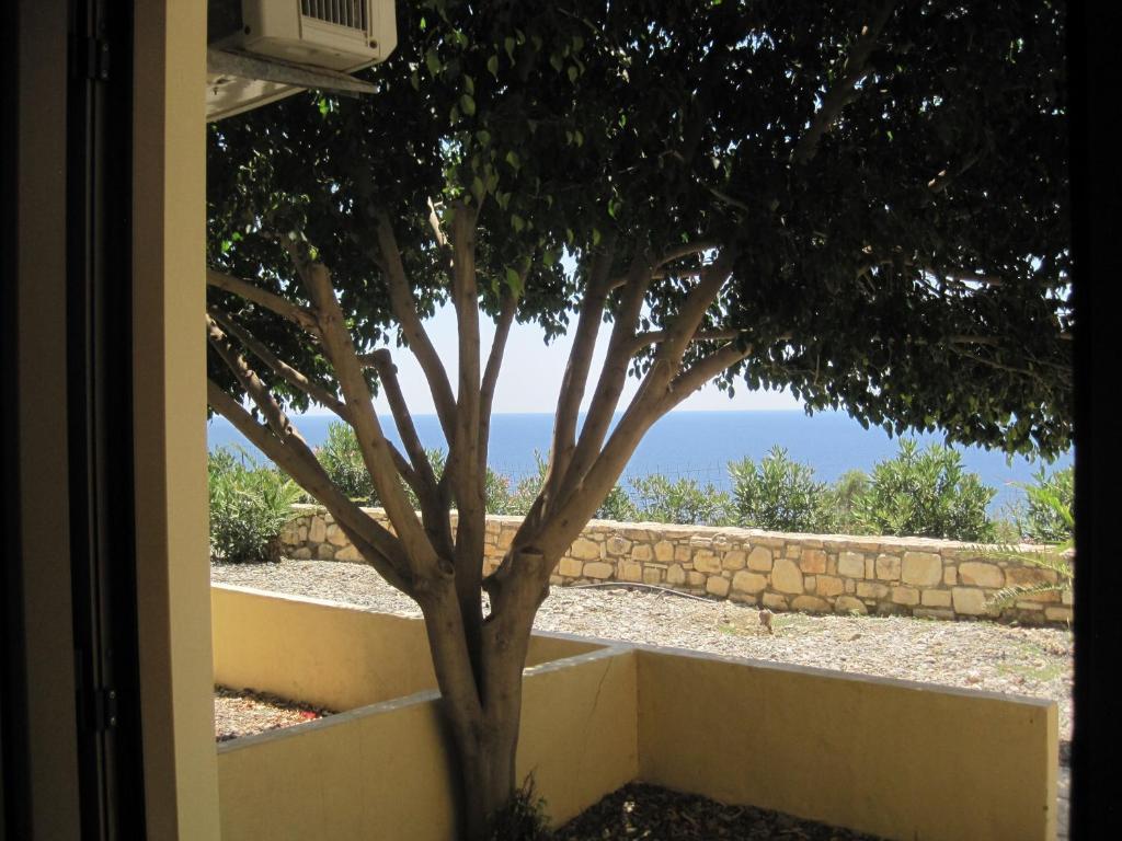 Sfinias Apartments Καλοί Λιμένες Δωμάτιο φωτογραφία